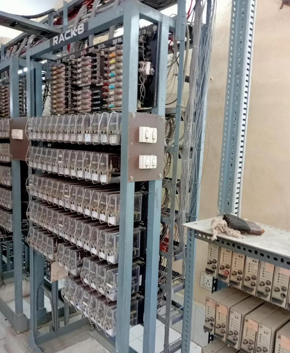 Relay rack wiring and termination