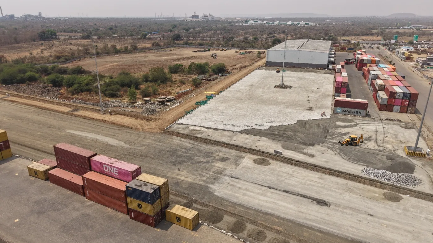 Aerial view of the warehouse and container yard at the Nagpur ICD